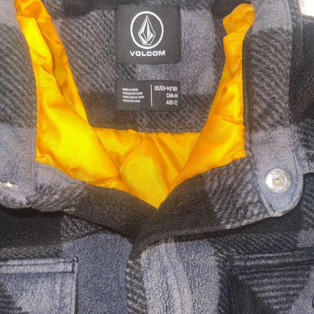 Volcom Plaid Flannel Jacket Boys 10Y Quilted‎ Lined Skate Streetwear Grunge Read - Picture 6 of 9
